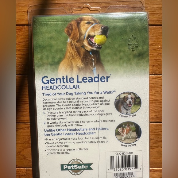 PETSAFE Gentle Leader Head Collar Stops Pulling Jumping Small up to 25lbs Black - Picture 4 of 14